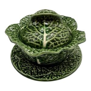 Ceramic Condiment
Dish in Glossy Green